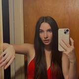 bella.lovee from onlyfans