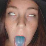 elleisbroke from onlyfans