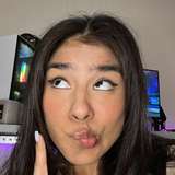 413202854543634432 from fansly