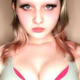431313395648573440 from fansly