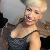 veronique1 from onlyfans