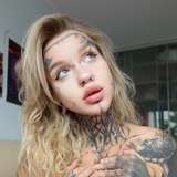 shineroxy from onlyfans