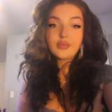 snowflakeluv from onlyfans