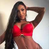 carolinemuniz from onlyfans